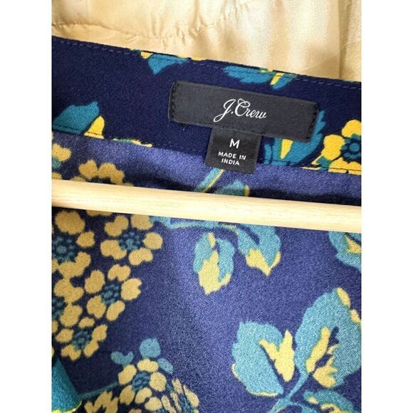 J. Crew Navy Blue Floral Long Sleeve Wrap Blouse Sz 6 EUC // office / dressy - Picture 4 of 11